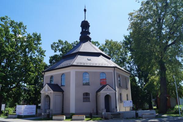 Kościół poewangelicki przy Placu Tadeusza Kościuszki w Odolanowie- kliknij aby powiększyć