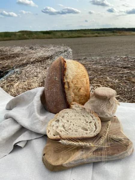 Chleb przysłany na konkurs Podziel się zakwasem- kliknij aby powiększyć