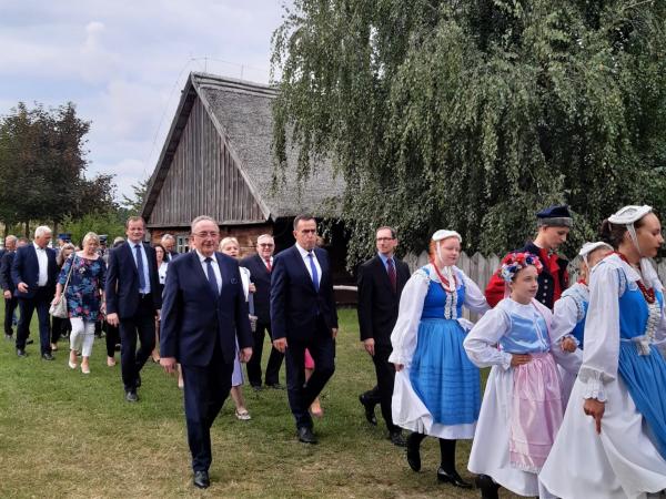 Dożynki w Dziekanowicach - kliknij aby powiększyć