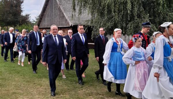 Dożynki w Dziekanowicach - kliknij aby powiększyć