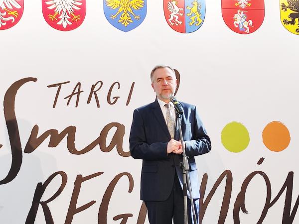 Marszałek wręczył Medale Targów Smaki Regionów- kliknij aby powiększyć