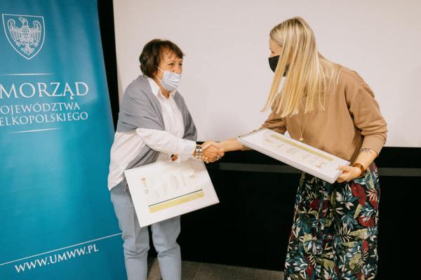 10 listopada w poznańskim Kinie Muza odbyła się uroczysta gala dla laureatów konkursu Wielkopolska Otwarta dla Osób z Niepełnosprawnościami. Wydarzenie otworzyła Paulina Stochniałek Członek Zarządu Województwa Wielkopolskiego.- kliknij aby powiększyć