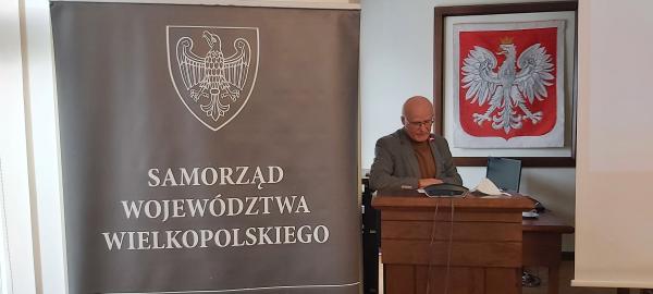 Konferencja w Krotoszynie - Mieczysław Augustyn prezes Wielkopolskiego Banku Żywności- kliknij aby powiększyć