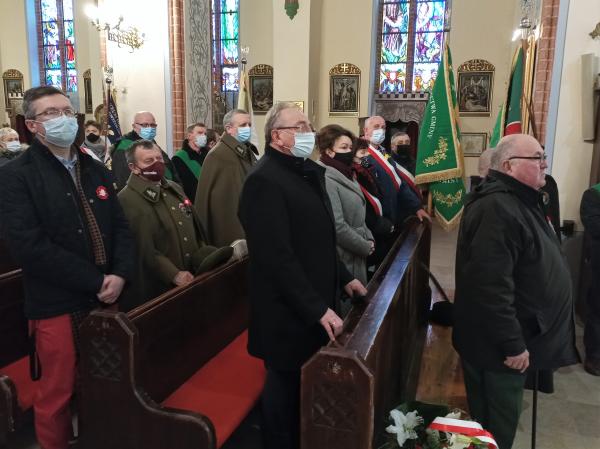 Wicemarszałek Wojciech Jankowiak uczestniczył w gminnych obchodach 103 rocznicy wybuchu powstania Wielkopolskiego odbywających się w Lusowie w gminie Tarnowo Podgórne. Ich kulminacyjną częścią była uroczystość przy grobie gen. Józefa Dowbora-Muśnickiego głównego dowódcy Powstania Wielkopolskiego.- kliknij aby powiększyć