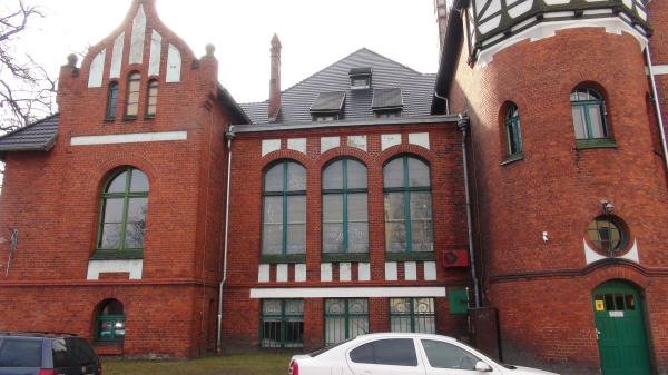 Rawicki Dom Kultury- kliknij aby powiększyć