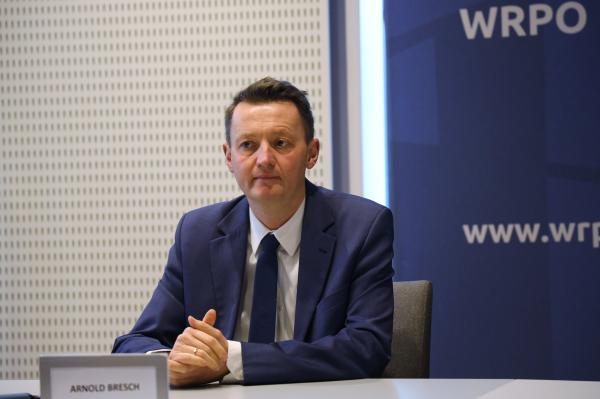 Podpisanie umowy ws. projektu PKP PLK dot. linii kolejowej 356 na odcinku Wągrowiec - Gołańcz - granica województwa- kliknij aby powiększyć