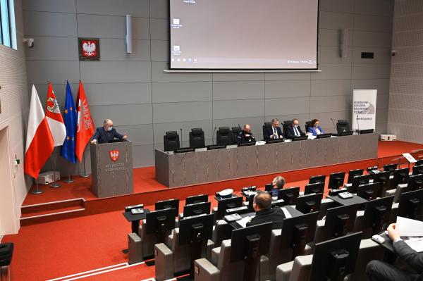 Posiedzenie Wojewódzkiej Rady Bezpieczeństwa Ruchu Drogowego w Poznaniu- kliknij aby powiększyć