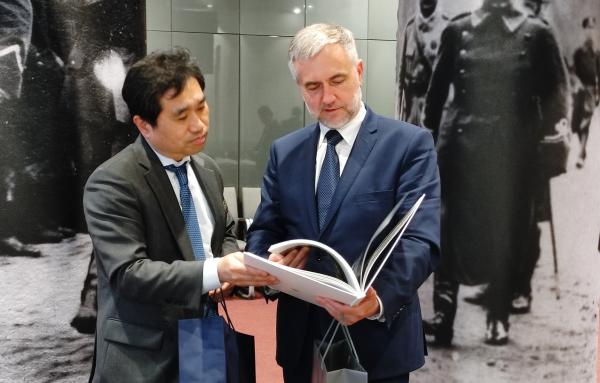 Wizyta Ambasadora Korei w Wielkopolsce- kliknij aby powiększyć