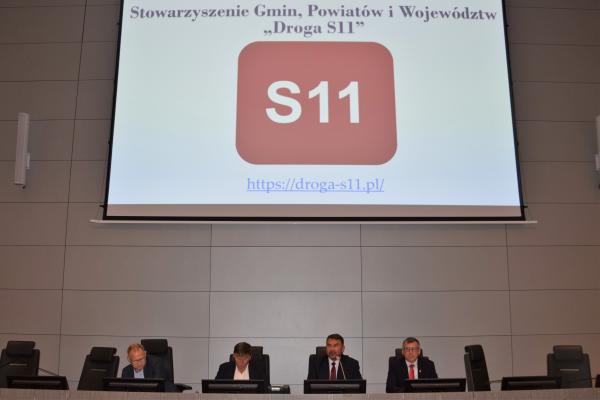 21 czerwca 2022r. odbyło się XVII Walne Zebranie Członków Stowarzyszenia Gmin Powiatów i Województw DROGA S11- kliknij aby powiększyć