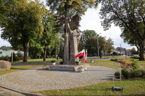 Zakrzewo. 100-lecie Związku Polaków w Niemczech - kliknij aby powiększyć