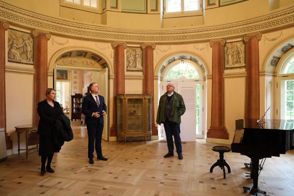 Zespół Pałacowo-Parkowy w Lewkowie przeszedł gruntowną renowację i modernizację - otwarcie. - kliknij aby powiększyć