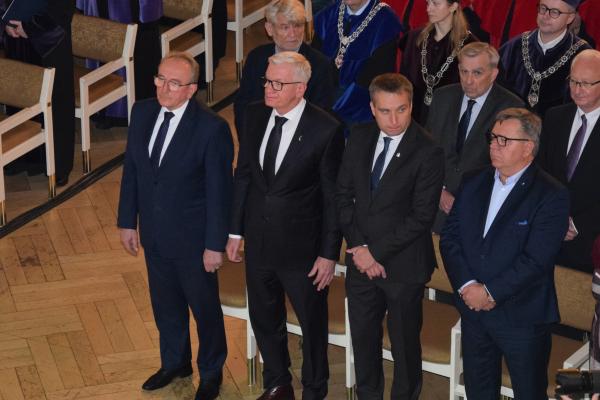 Inauguracja roku akademickiego 2022/23 na UAM- kliknij aby powiększyć