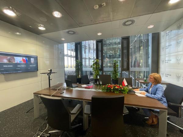 rozmowa online dwóch przewodniczących- kliknij aby powiększyć