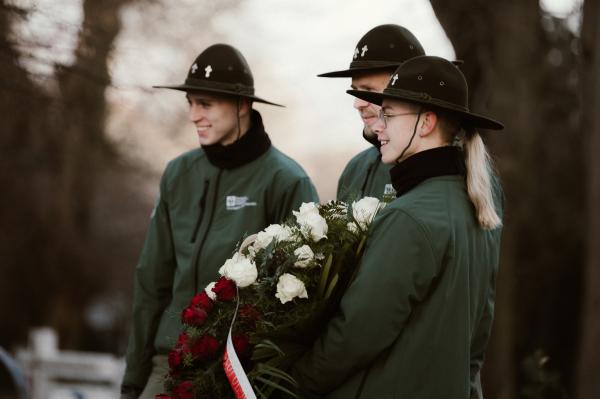 We wtorek od rana trwają uroczystości związane z 104. rocznicą wybuchu Powstania Wielkopolskiego.- kliknij aby powiększyć