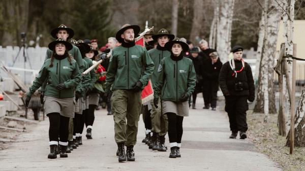 Tradycyjnie 28 grudnia dzień po centralnych obchodach Narodowego Dnia Zwycięskiego Powstania Wielkopolskiego w Poznaniu Marszałek Marek Woźniak wraz z Zarządem Województwa Wielkopolskiego oraz Towarzystwem Pamięci Powstania Wielkopolskiego 1918 - 1919 przypomnieli w Warszawie o sukcesie wielkopolskiej insurekcji sprzed 104 lat. 

Fot. Michał Francuzik- kliknij aby powiększyć