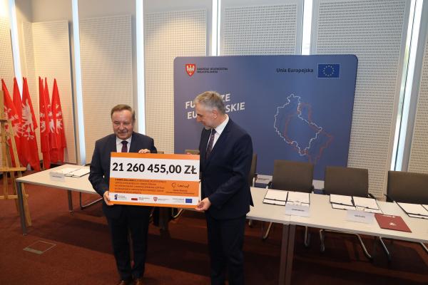 Na początku lutego poznański szpital otrzymał ponad 21 mln zł dofinansowania z Wielkopolskiego Regionalnego Programu Operacyjnego na lata 2014-2022 - kliknij aby powiększyć