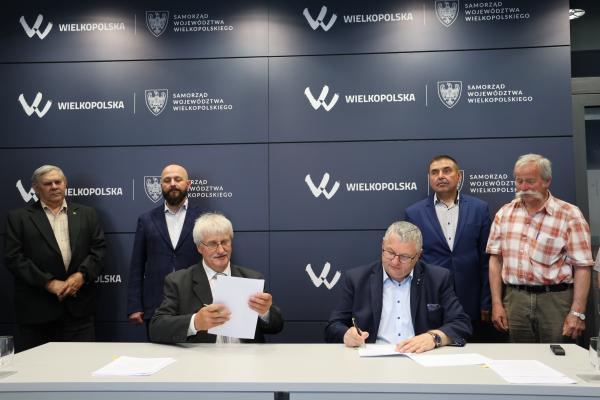 Pszczele rodziny z kolejnym wsparciem Samorządu Województwa Wielkopolskiego- kliknij aby powiększyć