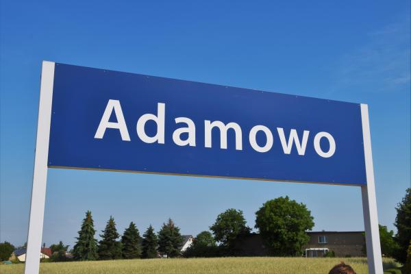 Wojciech Jankowiak Wicemarszałek Wielkopolski wziął udział w inauguracji nowego kolejowego przystanku pasażerskiego który powstał w Adamowie w ramach rewitalizacji linii kolejowej 357 na odcinku Drzymałowo-Wolsztyn.- kliknij aby powiększyć