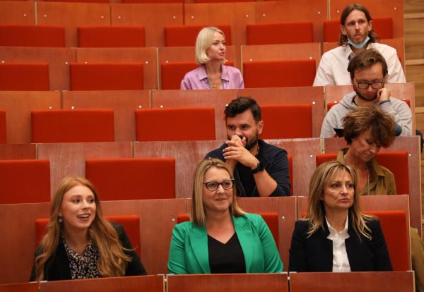 Podpisanie umów w ramach  podziałania WRPO Infrastruktura ochrony zdrowia - kliknij aby powiększyć