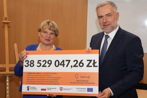 Podpisanie umów w ramach  podziałania WRPO Infrastruktura ochrony zdrowia - kliknij aby powiększyć