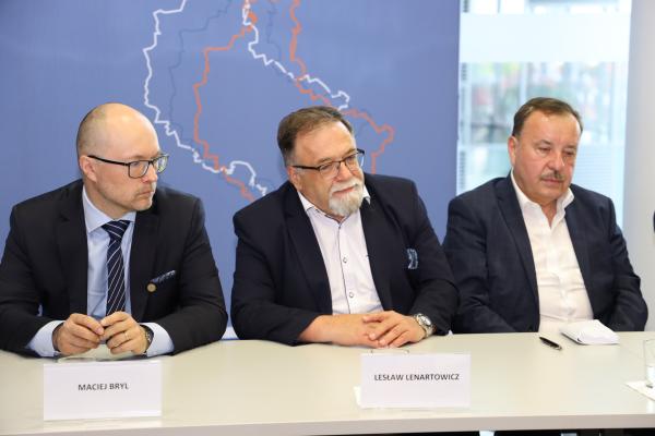 42 mln zł marszałkowskich funduszy unijnych dla poznańskich szpitali oraz lecznic w Kaliszu i Koninie- kliknij aby powiększyć