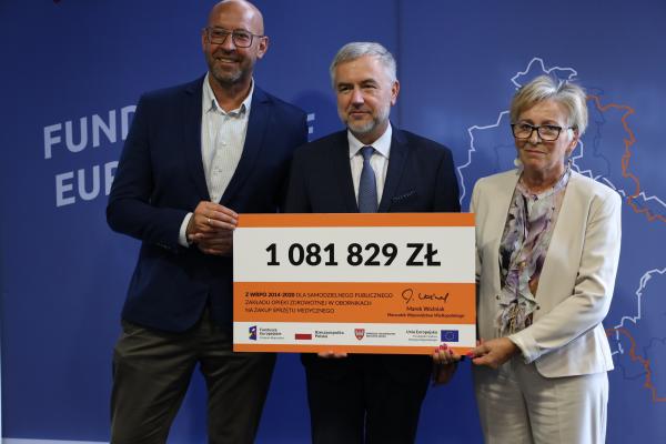 Kolejne wsparcie dla wielkopolskich lecznic od Marszałka. Łącznie już 670 unijnych milionów dla szpitali  - kliknij aby powiększyć