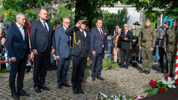 Wielkopolanie upamiętnili Powstańców Warszawskich- kliknij aby powiększyć