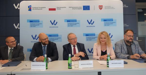 Fundusze europejskie na kompleksowy rozwój ekonomii społecznej w Wielkopolsce- kliknij aby powiększyć
