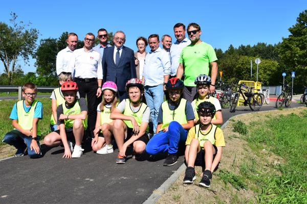 Wojciech Jankowiak Wicemarszałek Województwa Wielkopolskiego udał się z wizytą do gmin Krajenka Lipka i Zakrzewo.- kliknij aby powiększyć