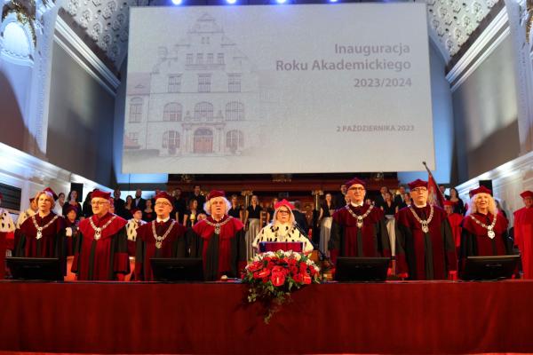 Inauguracja roku akademickiego na UAM   - kliknij aby powiększyć