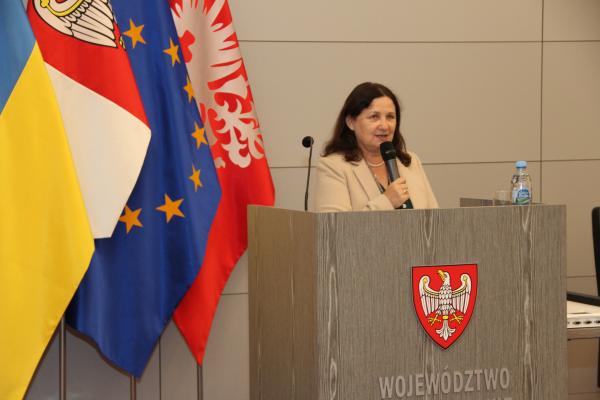 Edukacja dla demokracji- kliknij aby powiększyć