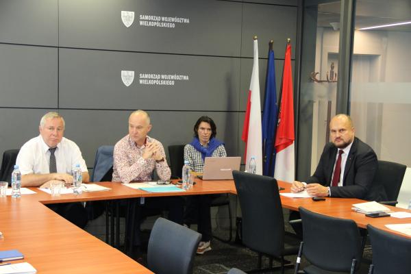 Edukacja dla demokracji- kliknij aby powiększyć