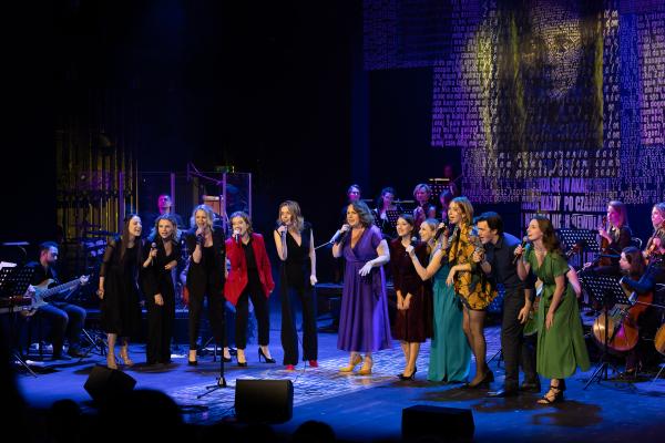 Gala Finałowa Festiwalu Pamiętajmy o Osieckiej fot. Anna Krotofil- kliknij aby powiększyć