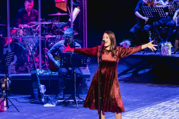 Gala Finałowa Festiwalu Pamiętajmy o Osieckiej fot. Anna Krotofil- kliknij aby powiększyć