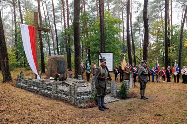 Akcja Zapal znicz pamięci - kliknij aby powiększyć