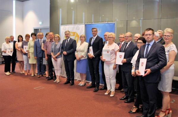  Szatnia na medal - podpisanie umów 29 maja 2018- kliknij aby powiększyć