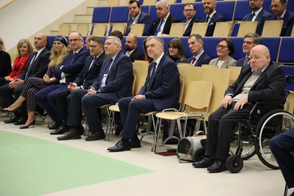 Otwarcie Uniwersyteckiego Centrum Dobrostanu i Zdrowia Zwierząt- kliknij aby powiększyć