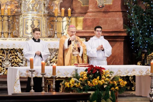 Msza święta w intencji Powstańców Wielkopolskich w poznańskiej Farze- kliknij aby powiększyć