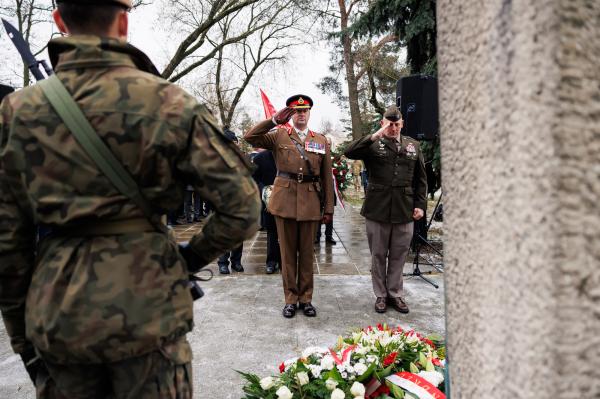 Obchody 105. rocznicy zdobycia lotniska Ławica- kliknij aby powiększyć