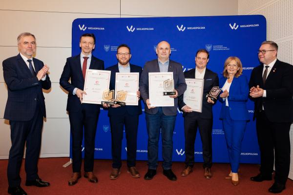 Wręczenie nagród w ramach konkursu i-Wielkopolska – Innowacyjni dla Wielkopolski- kliknij aby powiększyć
