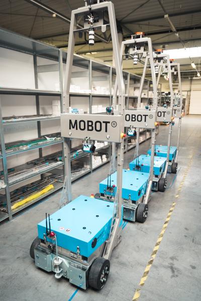 Projekt Robot mobilny MOBOT® TRANSPORTER T15- kliknij aby powiększyć