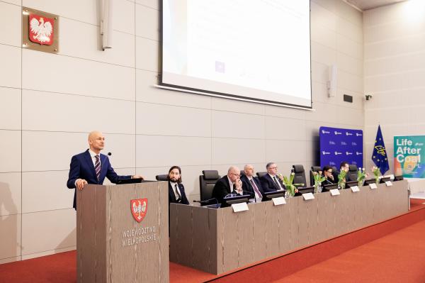 Konferencja Wielkopolska droga do neutralności klimatycznej w ramach projektu LIFE After Coal PL- kliknij aby powiększyć