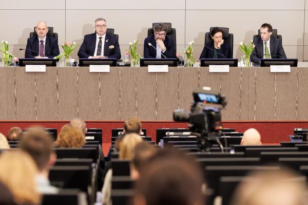 Konferencja Wielkopolska droga do neutralności klimatycznej w ramach projektu LIFE After Coal PL- kliknij aby powiększyć