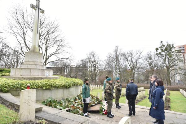 79. rocznica zakończenia okupacji niemieckiej i walk o Poznań- kliknij aby powiększyć