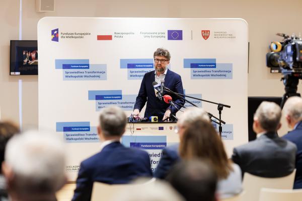 Wartość projektu realizowanego w Koninie to prawie 260 mln zł, z czego blisko 180 mln ze środków Funduszu na rzecz Sprawiedliwej Transformacji (FST), będącego częścią Programu Fundusze Europejskie dla Wielkopolski na lata 2021-2027 (FEW).- kliknij aby powiększyć