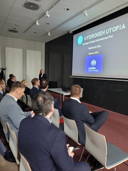 Aleksandra Binkowska, Hydrogen Utopia International PLC- kliknij aby powiększyć