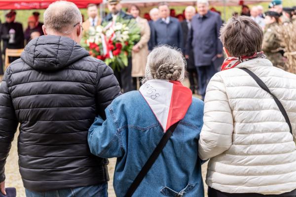 Uroczystość upamiętniająca ofiary okupacji niemieckiej 1939–1945 w Forcie VII- kliknij aby powiększyć