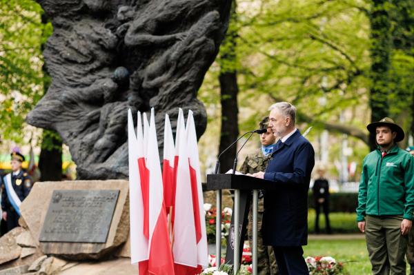 Uroczystości 84. rocznicy Zbrodni Katyńskiej i zsyłki Rodzin Katyńskich oraz Kresowian na Sybir- kliknij aby powiększyć