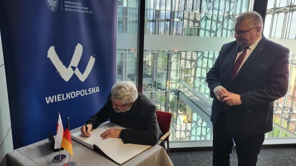 Wielkopolskę odwiedził  Axel Vogel, Minister Rolnictwa, Środowiska i Ochrony Klimatu Kraju Związkowego Brandenburgia.- kliknij aby powiększyć