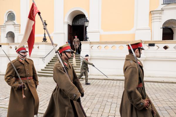 Święto 15. Pułku Ułanów Poznańskich - uroczystości propagujące tradycje oręża polskiego- kliknij aby powiększyć